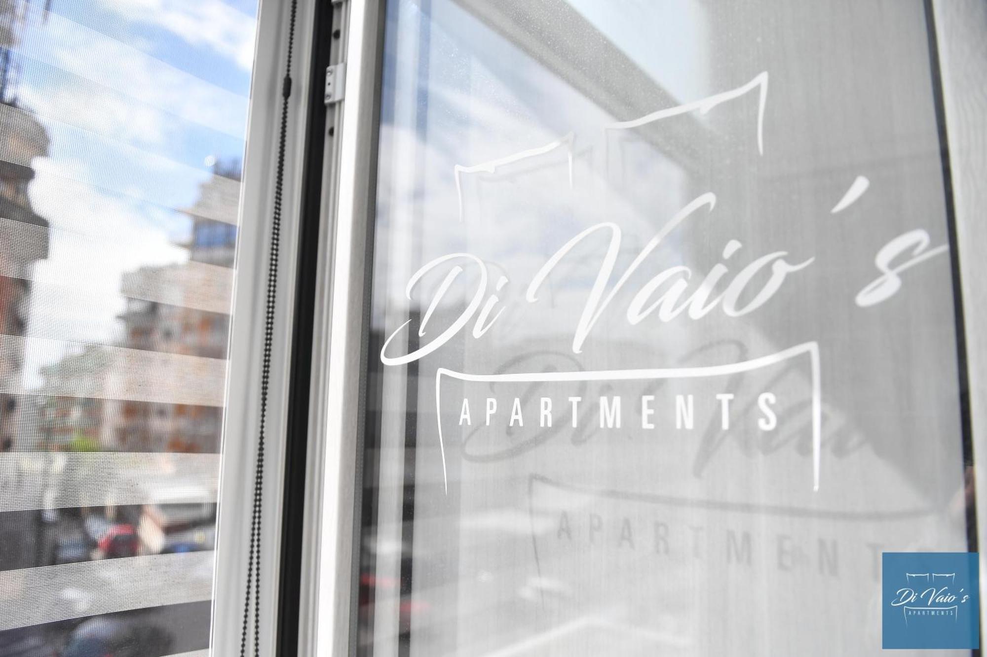 Di Vaio'S Apartments Nápoles Exterior foto
